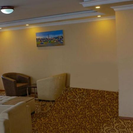 Holiday Hotel Addis Ababa Exterior foto