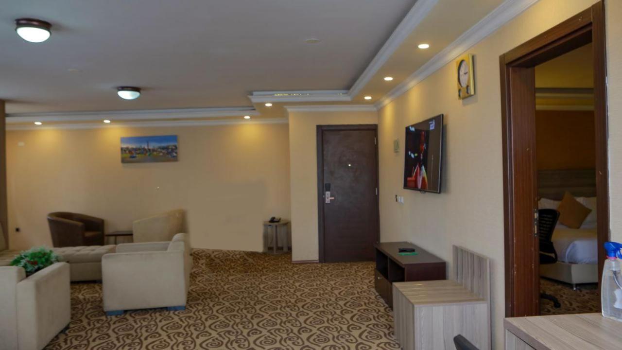 Holiday Hotel Addis Ababa Exterior foto